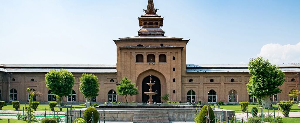 jama masjid kashmir e1663236608328